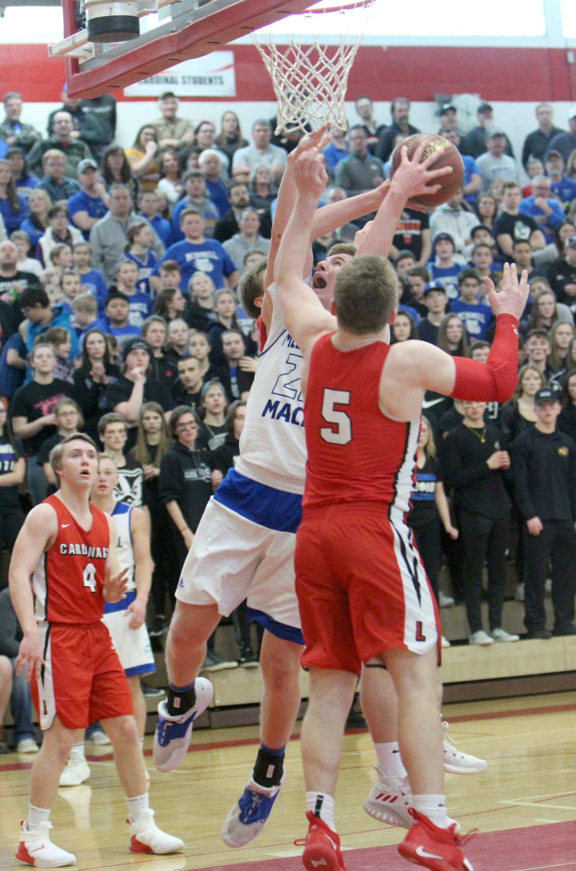 McDonell boys basketball vs Luck at Chi-Hi 3-9-19